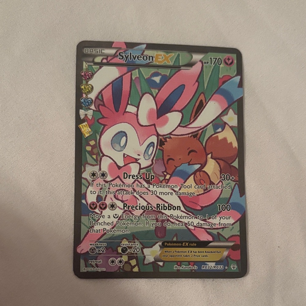 Sylveon EX Ungraded Pokémon Card EUC RC32/RC32
